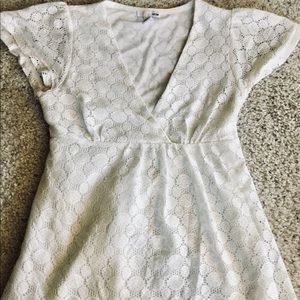 H&M cream lace blouse